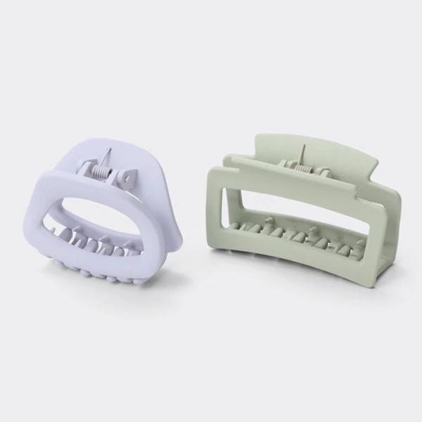 ワンポイントアイテムでコーデを華やかに！【GU】のファッション小物をチェック！