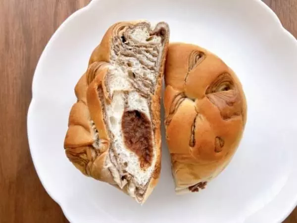 甘さ控えめのチョコレートクリーム