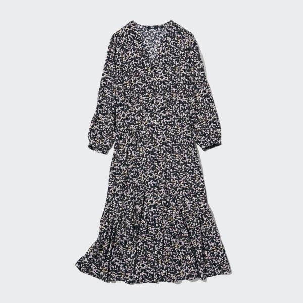 「羽織としても使える！？」きれいなスタイルが楽しめる【ユニクロ】Vネックワンピース