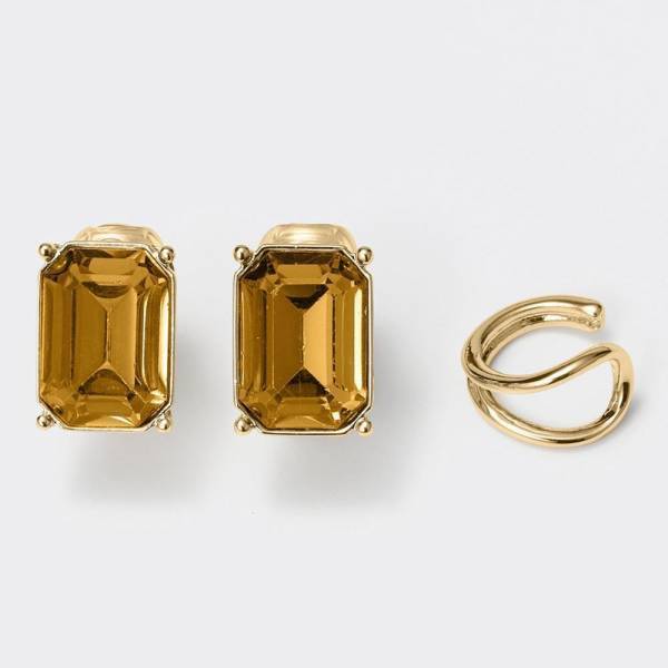 「シーンに合わせてアレンジを楽しんで」【GU】のアクセで”おしゃれ上級者に♪