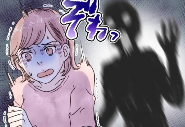 「誰もいないはずなのに…」階段を上ってくる“足音”。目をつぶって恐怖に耐えるも、どんどん近づいてくる…！＜奇妙な話＞