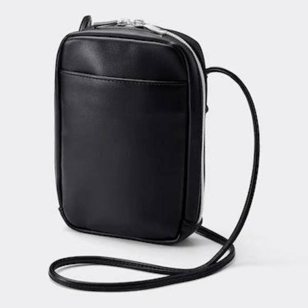 「差し色としても活躍♪」【GU】バッグは毎日のコーデに合わせやすい！