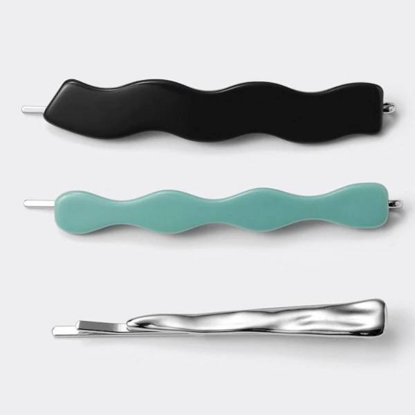 「トレンドを手軽に取り入れるなら？」アレンジが楽しくなる【GU】ヘアアクセ4選