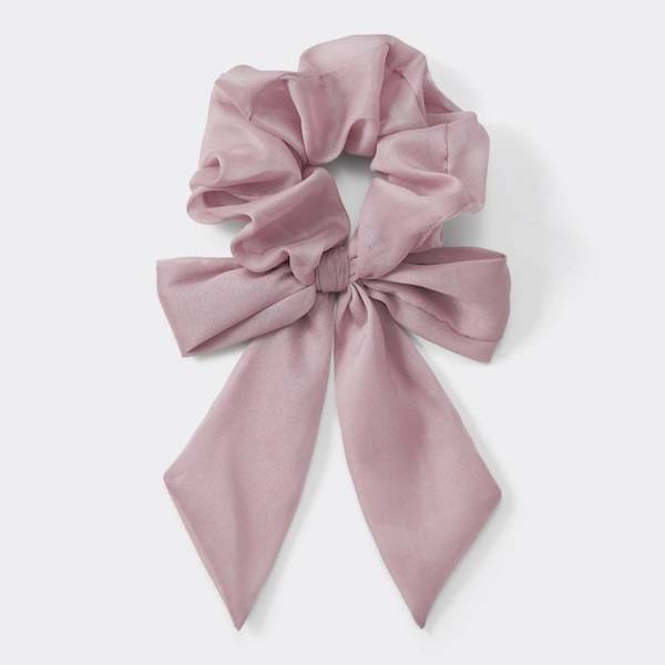 「トレンドを手軽に取り入れるなら？」アレンジが楽しくなる【GU】ヘアアクセ4選