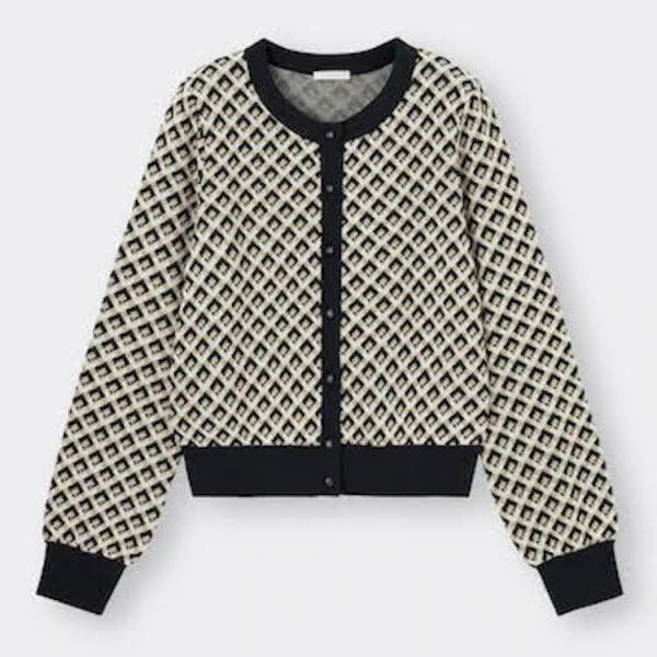 秋まで使えそうで◎【GU】の「ジャカードアイテム」が可愛い