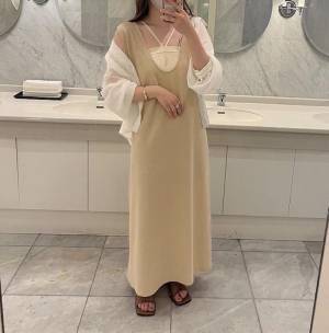 「インナー見えて可愛い」夏の【ヘルシースタイル】コーデがオシャレ