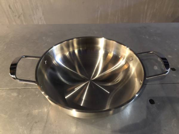 「韓国屋台の雰囲気が味わる！」スリコ【韓国ポチャ食器】がかわいすぎ♡