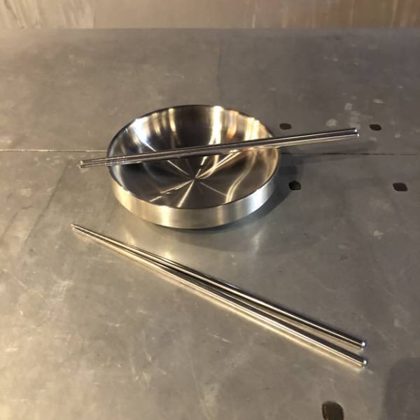 「韓国屋台の雰囲気が味わる！」スリコ【韓国ポチャ食器】がかわいすぎ♡