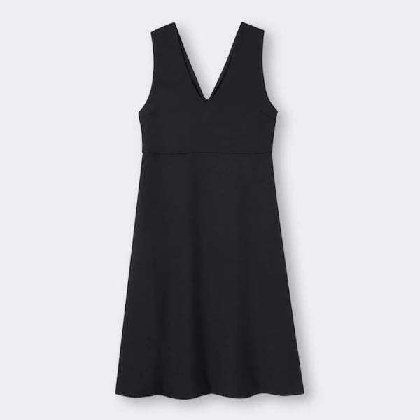 定価でも税込2490円なの！【GU】の「秋ワンピ・ジャンパードレス」まとめ