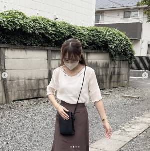 絶妙な透け感が可愛い♡「シアートップス」で作る”淡色コーデ“集