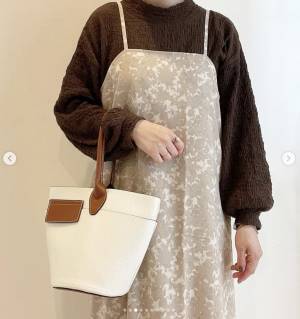 「ドンピシャな色味」【しまむら】の”コラボ花柄キャミワンピ“が可愛い