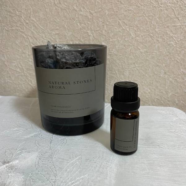 店頭からなくなる前に急げーーっ！【3COINS】の「ナチュラルストーンアロマ」でワンランク上の暮らしを