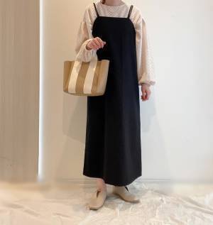 まだまだ着れるんだーー！「キャミワンピ」を秋に着こなすのがオシャレらしい♡