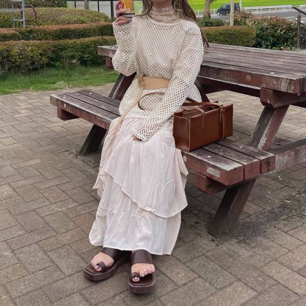 「流行ってるねぇ」秋必須アイテムは【GRL】で！“ファーベスト＆フリルスカート”特集