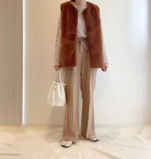 「凄く高見えです」【しまむら】の”ファーベスト“は触り心地も◎