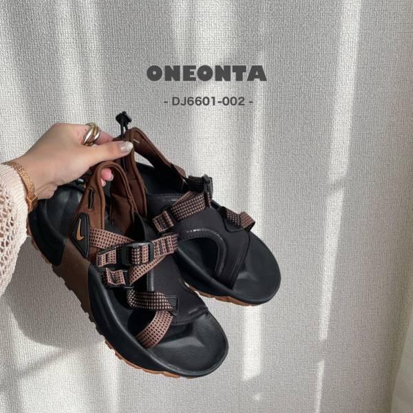 「ちょっとゴツめな感じが好き」【NIKE】のオシャレさん”お気に入りシューズ“3選