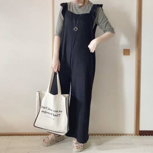 1枚あれば重宝間違いなし！【ISOOK】サロペット着回し6コーデ