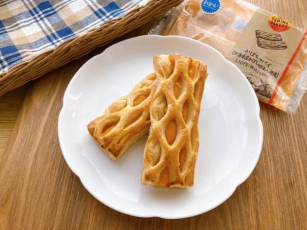「トースターで焼くとさっくり食感に！」【ファミマ】かぼちゃパイかぼちゃのほっくり感が絶品！