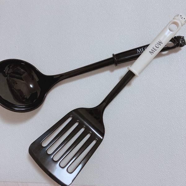 110円には見えない！【ダイソー】で揃えられるキッチン用品から「ナイロンターナー」をご紹介