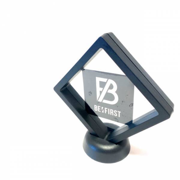 推し活アイテムの必須！？【ダイソー】ディスプレイスタンドが使える♡