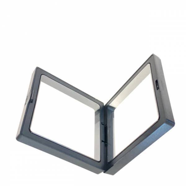 推し活アイテムの必須！？【ダイソー】ディスプレイスタンドが使える♡