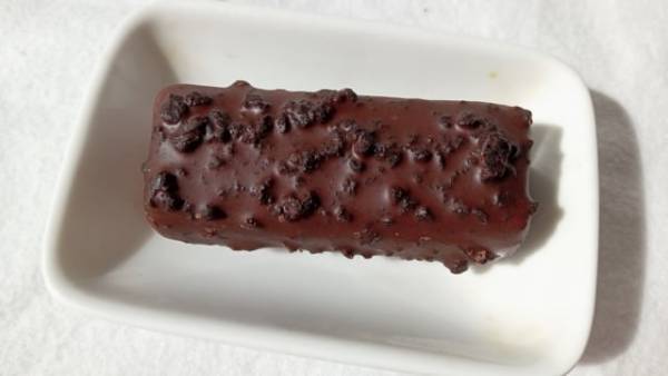 64円！？【セブンイレブン】で買える「ちょい食べアイス」パリパリザクザクな食感がたまらない♡