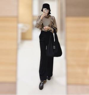 袖のボリュームがかわいすぎる♡秋の主役級「大人っぽシンプルブラウス」にときめく