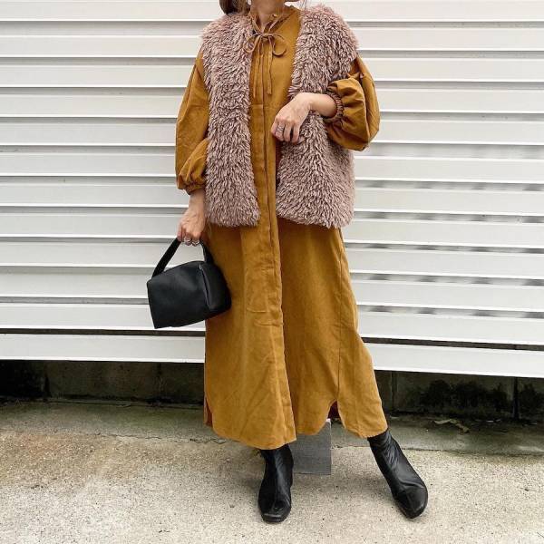秋らしさ全開！「マスタードカラー」を取り入れたコーデでおしゃれ上級者に♪