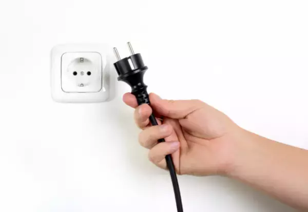 【いきなり停電！？】ある日帰宅すると…”電気が付かない”…？⇒電力会社に連絡した結果