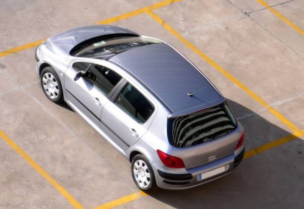 人の私有地に『無断駐車』する女…「何なのよこれ！」周りの住民の注意を無視した結果…