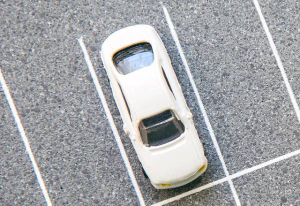 私「そこウチの駐車場です」住人「ウチの車の方がふさわしい」駐車場の『無断使用』を”繰り返す”住人…⇒注意すると”トンデモナイ”発言の連発！？