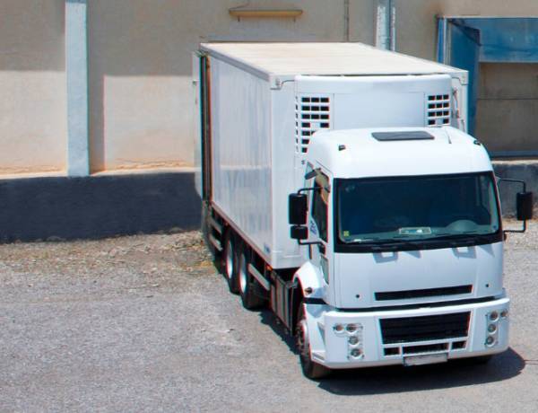 新築マイホームの駐車場から【謎のエンジン音】が…私「無断駐車はやめてください」犯人「…」⇒その後、犯人の『まさかの対応』に絶句！