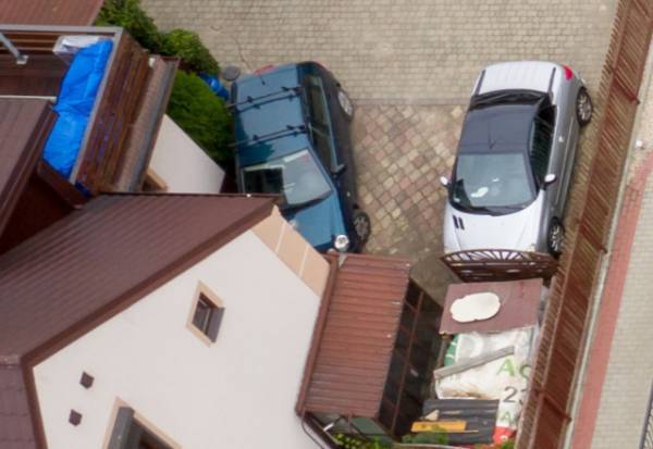私「ここは私の家です…」車で侵入した男「ハイハイ悪かったですよ！」⇒注意すると…謝罪代わりの態度に絶句…！！