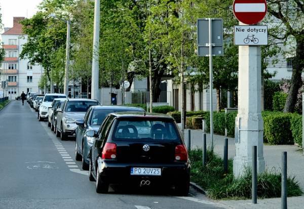 出張の度に『無断駐車』され…私「仕事が身に入らない…」⇒上司の協力のもと【犯人】を突き止めることに成功！！
