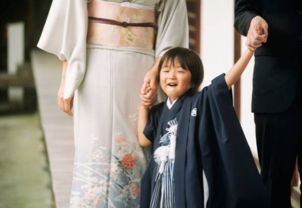 七五三の撮影で…夫の親族「写真館で撮りましょう！」⇒言うことを聞いた結果『20万円』以上の出費に！？