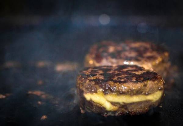 ホットプレートの『コゲ』を防ぎたい…！そんな時の解決策2選♪