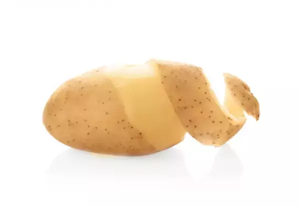 【じゃがいもの皮】捨てるのちょっと待って・・・！意外な活用法4選！