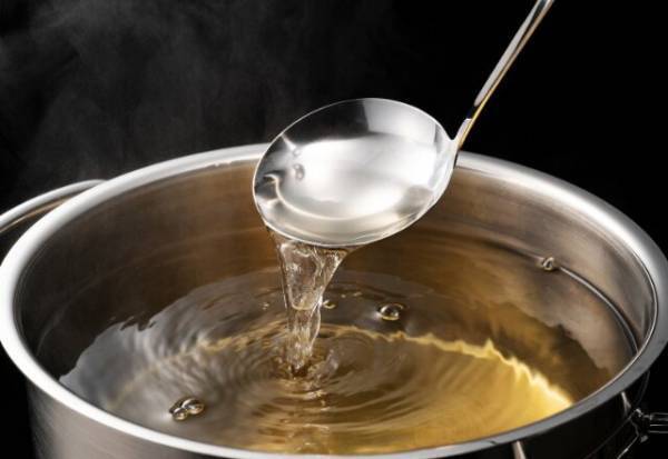 【玉ねぎの皮、捨てないでー！】実は”栄養満点”！？簡単にできる再利用法3選♪