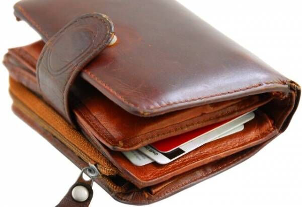 財布がパンパン…ついつい溜まってしまう『ポイントカード』の整理術あります！