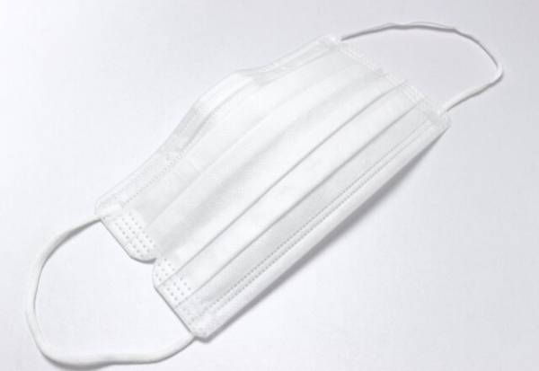 マスクをつけるとメガネが曇る…そんな時の対策あります！