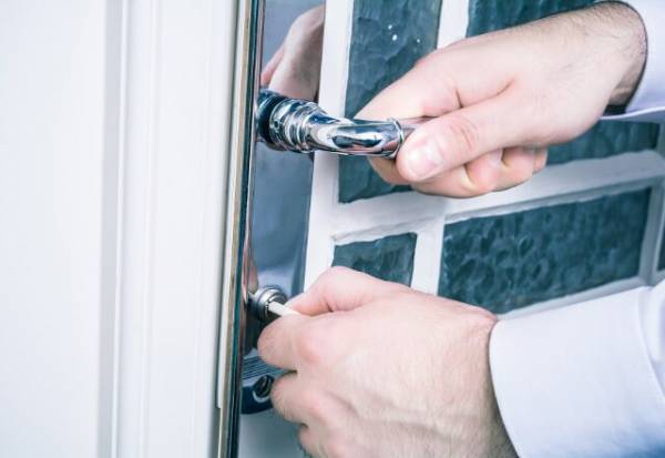 『空き巣』に入られやすい”家の特徴”って？もしものために知っておきたい！