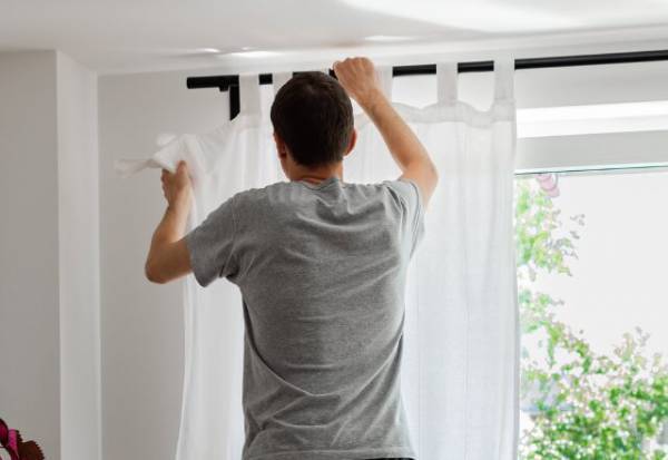 【突っ張り棒のカーテン】知ってる？手軽に設置できるんです！