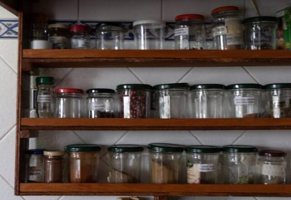 調味料どうやって保存してる…？選び方のコツや収納法を紹介！