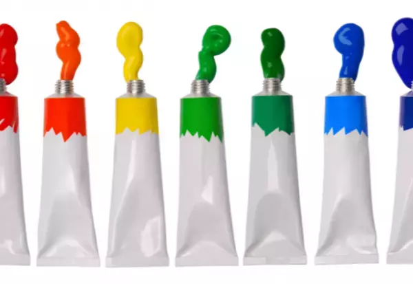 絵の具ついたらどうする？落とし方を解説します！