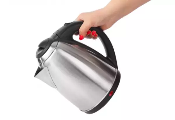 『電気ケトルの水垢』ラクに落とす方法知ってる？