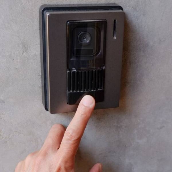 彼の浮気が発覚した翌日…「何の用ですか？」元彼と母親が家に訪問！？⇒「ぜひ嫁にほしいわ♡」「は？」