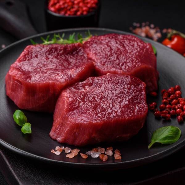 無職の弟が突然『高級肉』を手に入れた！？…この直後、”甥っ子だけ”贔屓する弟に違和感。⇒尾行すると『まさかの真実』が判明