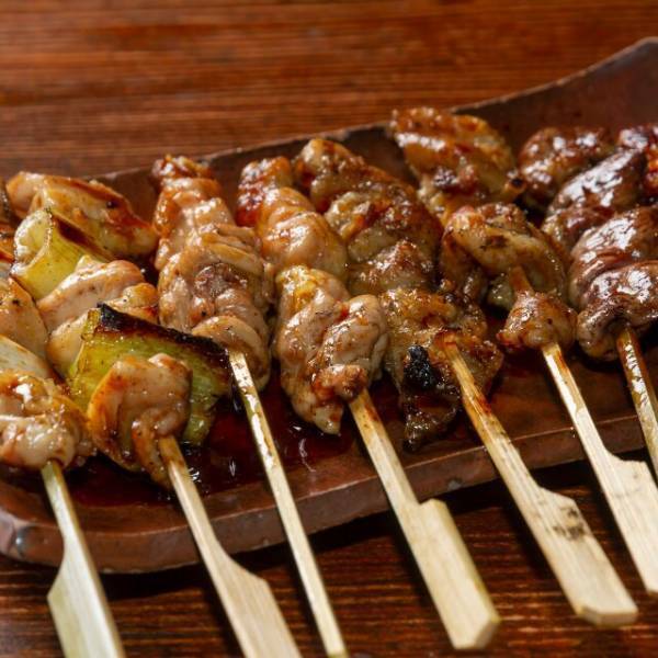 居酒屋に入った直後…夫「出ようか」妻「そうね」身の危険を感じ、すぐに店を出ようとした瞬間…⇒店内から”耳を疑う言葉”に絶体絶命…