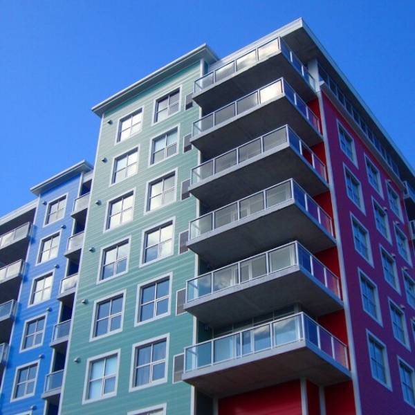 浮気相手「タワマンからすぐ出ていってね♡」妻「出ていかないわよ。ねぇあなた…」離婚を聞きつけ煽る浮気相手だが⇒妻の返事に「へ？」