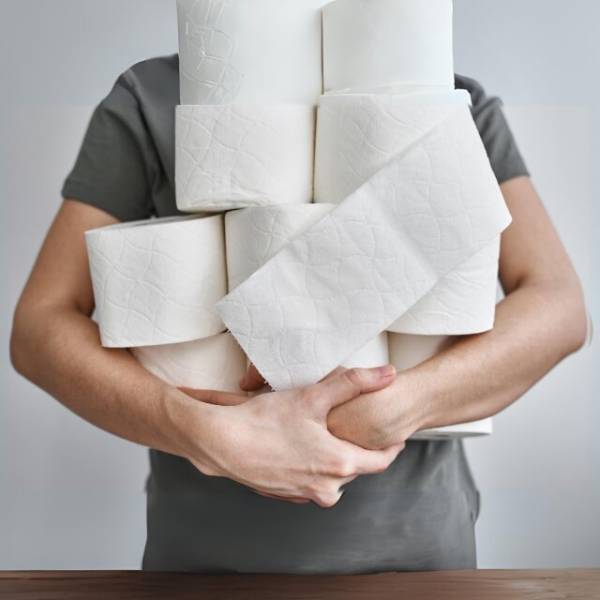 友達が帰った直後…明らかに減った”トイレットペーパー”に違和感。後日”まさかの方法”で反撃を決意…！？